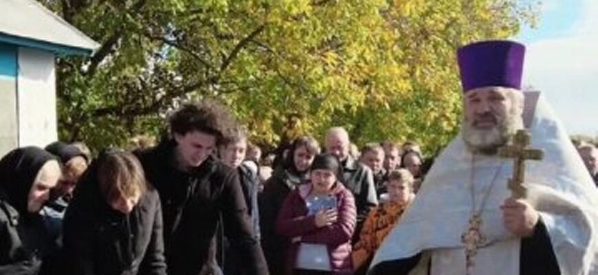 Ви цілуєте небіжчиків у труні: чому церква та лікарі мають різні погляди на цей звичай