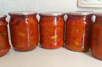 Салат із кабачками та рибними консервами стане найкращою зимовою заготівлею