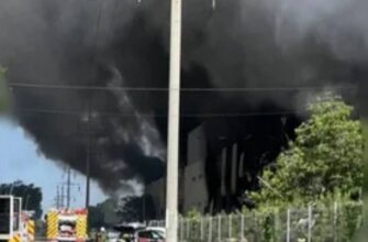 Російські війська вранці атакували Семенівку на Чернігівщині, у місті пролунали вибухи Російські війська вранці атакували Семенівку на Чернігівщині, у місті пролунали вибухи