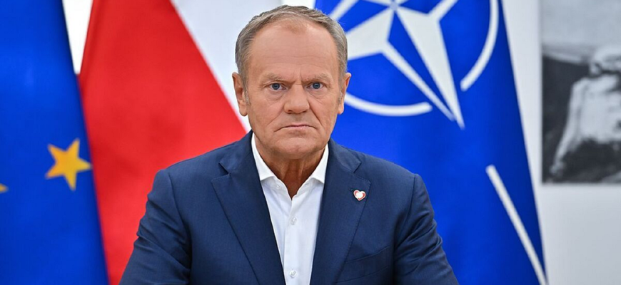 Туск скликав екстрене засідання через удари РФ біля польського кордону
