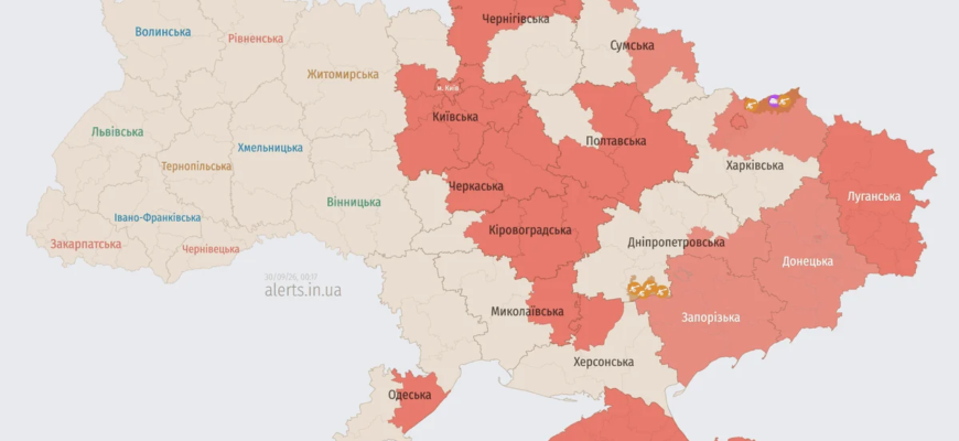 Ворог атакує Україну ударними БпЛА — зафіксовано рух безпілотників у бік столиці та кількох областей