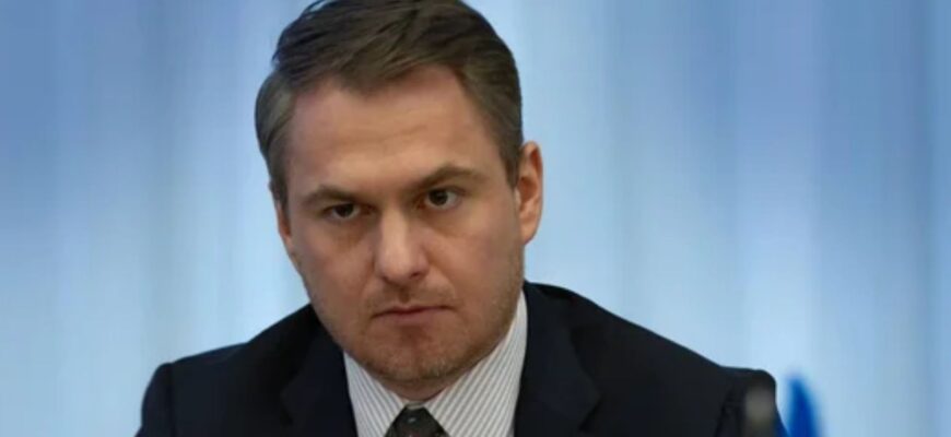 «Не маю наміру йти» – генпрокурор Кравченко провів зустріч із Зеленським та Арахамією