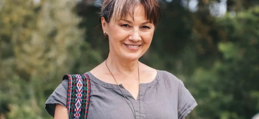 “Це було боляче…”: відома українська акторка та телеведуча відверто розповіла, що з нею зробили раптово, в один день