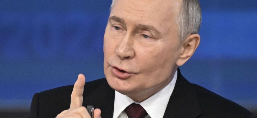 Путін новим указом суттєво обмежив вивезення готівкових рублів до сусідніх країн