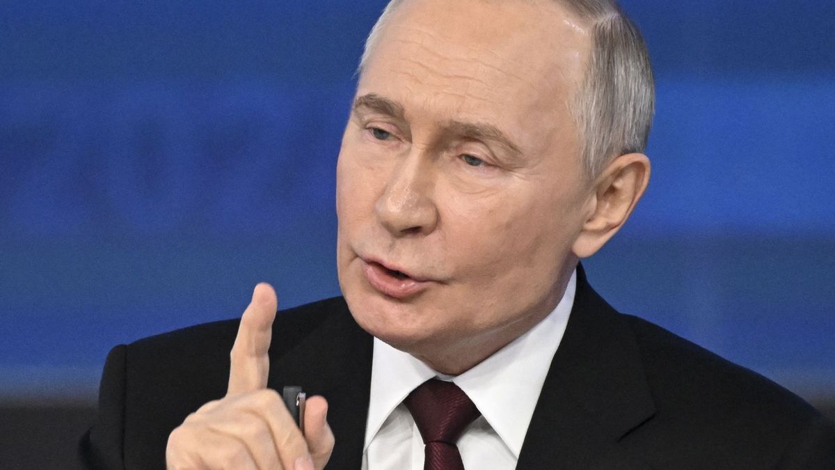 Путін новим указом суттєво обмежив вивезення готівкових рублів до сусідніх країн