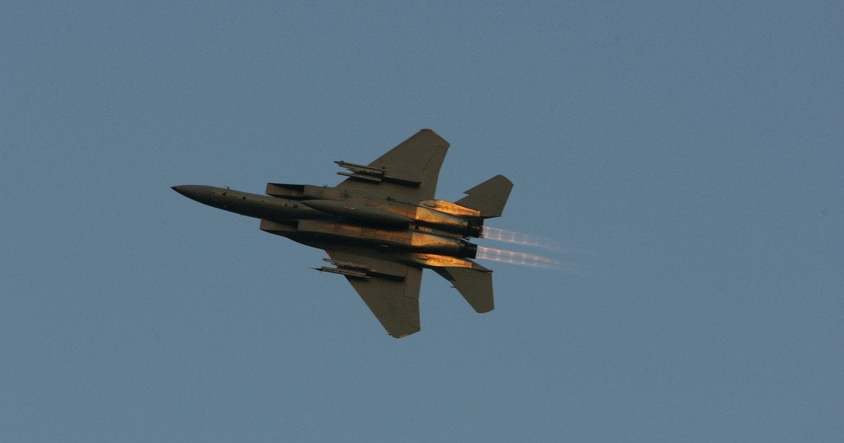 У Румунії підняли авіацію НАТО через атаку на Україну: в полі спалахнув невідомий об’єкт