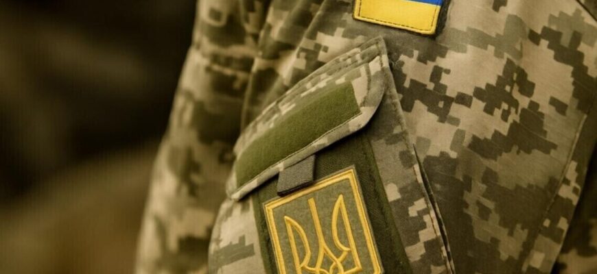 Десятки школярів у Дніпрі потрапили під перцевий газ через дії ТЦК під час гонитви за чоловіком