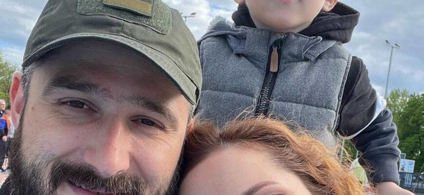 Андрій Федінчик і Наталка Денисенко разом прийшли на свято Першого дзвоника сина Андрій Федінчик і Наталка Денисенко разом прийшли на свято Першого дзвоника сина