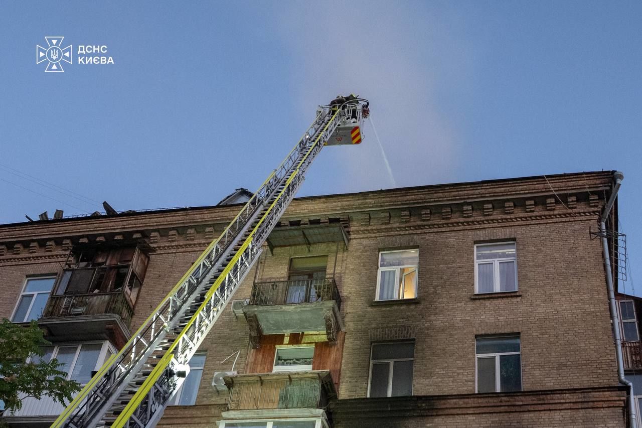 «Гриміло всю ніч» — армія РФ масовано вдарила балістикою та дронами по семи областях України