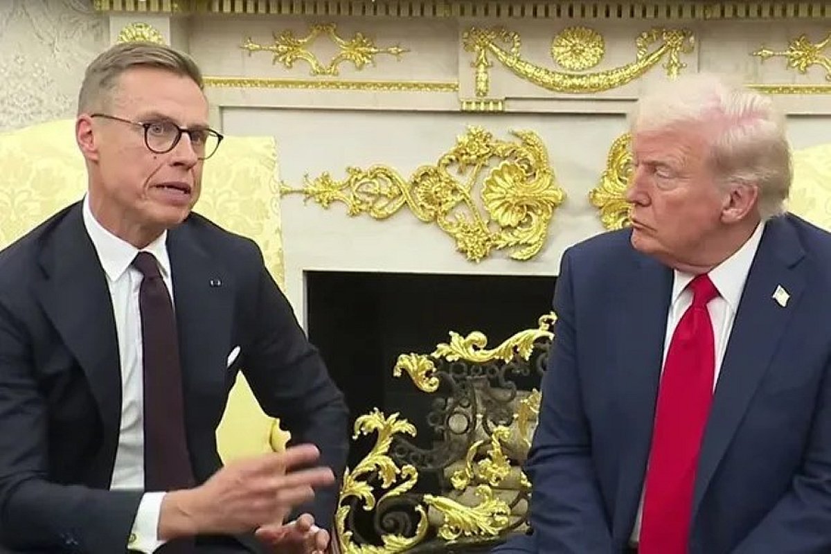 Трамп подвоїв зусилля для завершення війни в Україні та веде переговори через спецпредставників