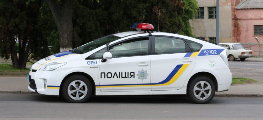 Чи законно не зупинятися на вимогу поліції під час тривоги — що передбачає закон Чи законно не зупинятися на вимогу поліції під час тривоги — що передбачає закон