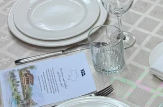 Чим пригощали Віткоффа і Кушнера в потязі: ЗМІ дізналися меню для американців Чим пригощали Віткоффа і Кушнера в потязі: ЗМІ дізналися меню для американців