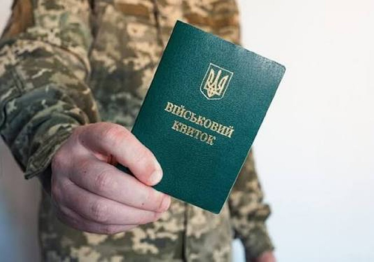 Працівник потребує захисту від призову, але самостійно оформити бронь не зможе