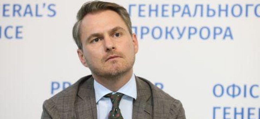 У Держприкордонслужбі відреагували на нічний виїзд Кравченка за межі України