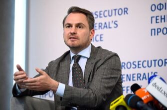 В Офісі президента різко відреагували на ініціативу Кравченка оголосити підозру Кривоносу