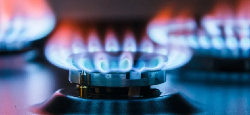 ЄС забуксував у відмові від російського газу — газосховища заповнені лише на 67%