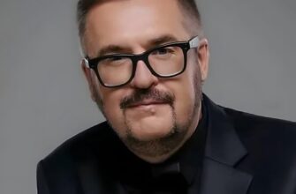 17 років різниці: Пономарьов уперше показав нову кохану та назвав її дружиною