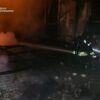 Увечері та всю ніч окупанти били по Броварському району: горіли склади й будинки