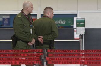 В аеропорту Варшави через одну помилку пасажира оголосили термінову евакуацію