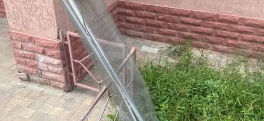 Увечері 14 вересня на Вінниччині 8-річна дівчинка випала з дев’ятого поверху через москітну сітку