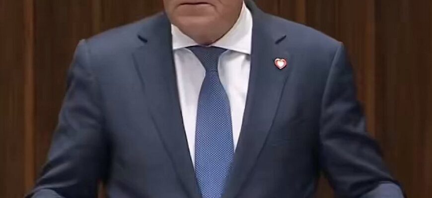 Премʼєр Польщі Дональд Туск назвав щомісячну кількість втрат української армії