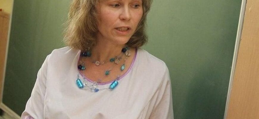 День вчителя в Україні відзначатимуть за новими датами та з іншими подарунками