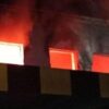Уночі уламки ворожого дрона впали на столичний ліцей і спричинили пожежу