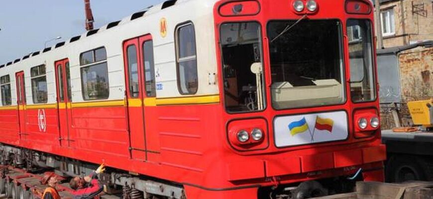 НАБУ і САП викрили корупційну схему в «Київському метрополітені» на 137,5 млн грн під час закупівлі вагонів. Відео