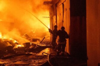 Після нічних вибухів у Хмельницькому зайнявся найбільший ринок міста