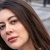Після заручин із військовим Раміна Есхакзай поділилася деталями зустрічей і зізналася, на що йде заради стосунків