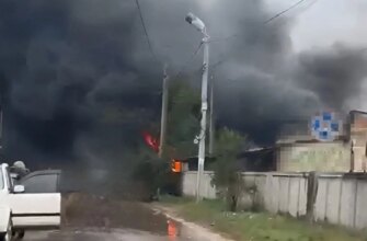 Четверо поранених та масштабна пожежа: армія РФ ударила КАБами по Сумах