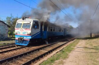 Російські війська атакували приміський поїзд на Харківщині та поранили пасажирів