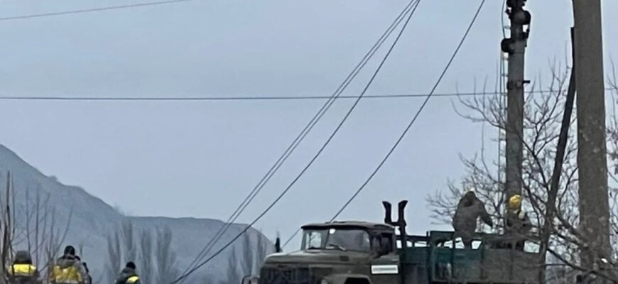 «Постраждалих немає» — на Вінниччині ворог поцілив у залізничний об’єкт, знеструмлено тисячі домівок
