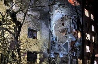 Увечері війська РФ ударили керованими авіабомбами по житловій багатоповерхівці в обласному центрі Увечері війська РФ ударили керованими авіабомбами по житловій багатоповерхівці в обласному центрі