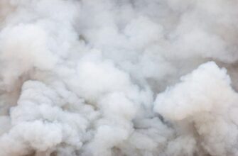 У Дніпровському районі ворог атакував СТО: є постраждалі