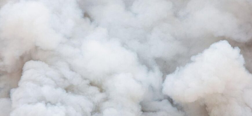 У Дніпровському районі ворог атакував СТО: є постраждалі У Дніпровському районі ворог атакував СТО: є постраждалі