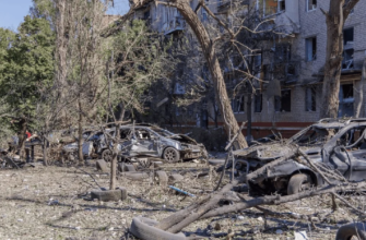 Російські війська скинули шість авіабомб на житловий сектор Краматорська, постраждали 22 людини, серед них немовля Російські війська скинули шість авіабомб на житловий сектор Краматорська, постраждали 22 людини, серед них немовля