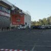 Російський дрон удруге за день влучив у ТРЦ у Сумах, виникла пожежа