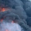 У Дніпрі після атаки РФ спалахнула пожежа на складах: є постраждалі