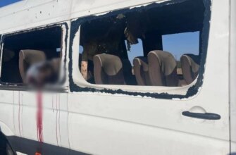 Окупанти атакували рейсовий автобус на Нікопольщині, є загиблі та поранені Окупанти атакували рейсовий автобус на Нікопольщині, є загиблі та поранені