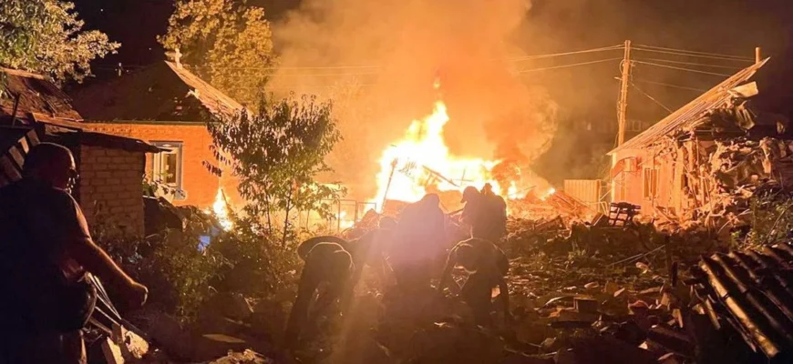 Російський безпілотник убив у приватному будинку трьох людей, серед них — 11-річний хлопчик Російський безпілотник убив у приватному будинку трьох людей, серед них — 11-річний хлопчик