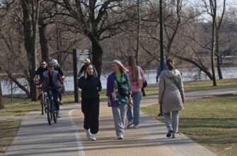 В Україну заходить справжня жовтнева погода зі штормовим вітром та зміною температури