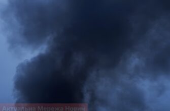 Атака Росії на Київщину: пошкоджено об’єкт Укрзалізниці, будинки та авто