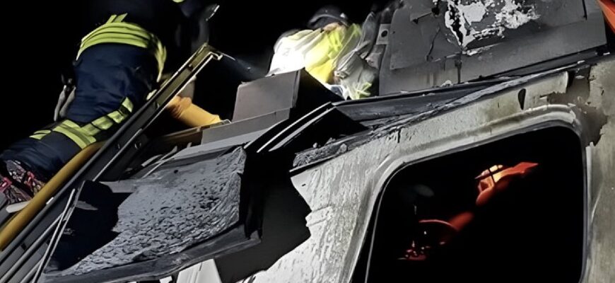Уночі окупанти вдарили по залізниці в одній з областей на заході: спалахнув вогонь