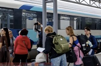 Укрзалізниця змінила правила посадки на вокзалах під час тривог через загрозу ударів