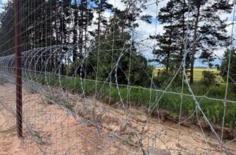 Кілометр уздовж кордону закрили для людей, але лише до кінця воєнного стану