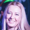 Тоня Матвієнко показала рідкісне фото з батьком, на якого схожа як дві краплі води