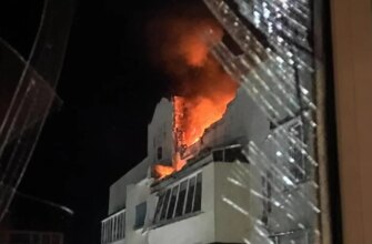 Дах згорів, але люди цілі: у Борисполі ворожа атака пошкодила багатоповерхівку