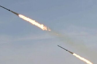 У столиці пролунала серія потужних вибухів — Київ атакували балістичними ракетами У столиці пролунала серія потужних вибухів — Київ атакували балістичними ракетами