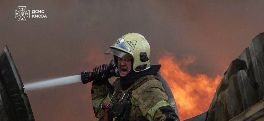 У Києві після російської атаки зросла кількість постраждалих, п’ятеро загиблих